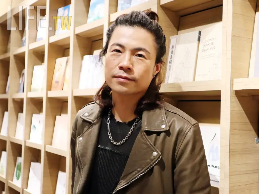 李其燊分享兒時叛逆過程,與視力不好有關,以及爸爸在金門是名人,壓力很大。/LIFE 生活網記者 郭懿慧攝影